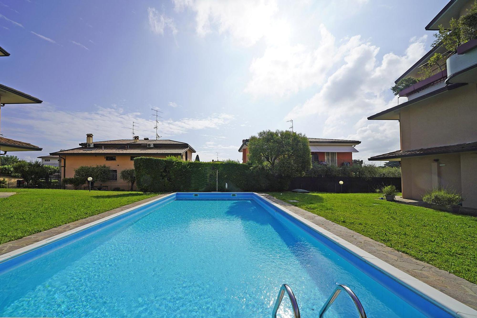 Apartment Borgo Del Grillo P2-9 By Wonderful Italy Sirmione