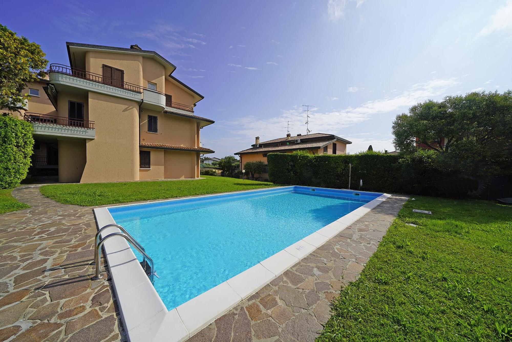 Borgo Del Grillo P2-9 By Wonderful Italy Apartment Sirmione
